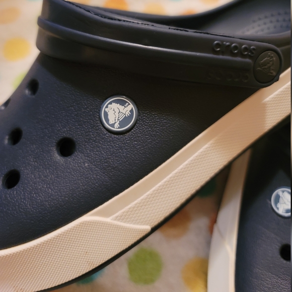 ❌️SOLD❌️ Crocs Crocband Slip On Sandals Waterproof Navy Mens 9 Womens 11 - Picture 9 of 13